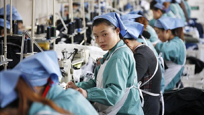 На китайских фабриках процветает дискриминация
