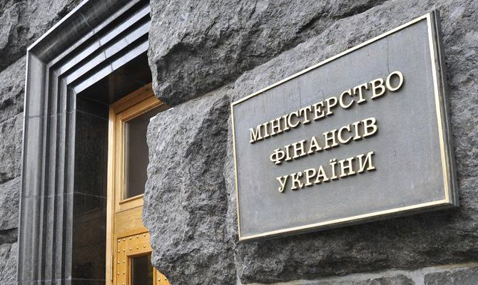 Минфин обещает найти средства на реформирование здравоохранения