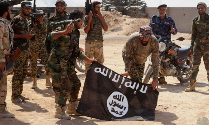 Боевики ИГИЛ в октябре казнили 128 человек