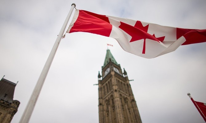 Парламент Канады рекомендовал правительству расширить санкции против России