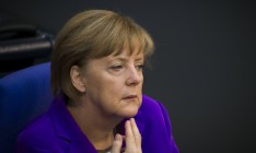 Меркель призвала Путина к новым шагам по деэскалации ситуации в Украине