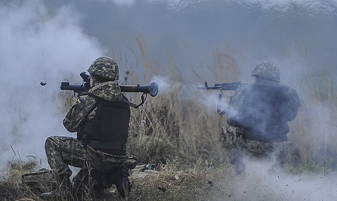 В зоне АТО за сутки ранены 5 украинских военных, погибших нет